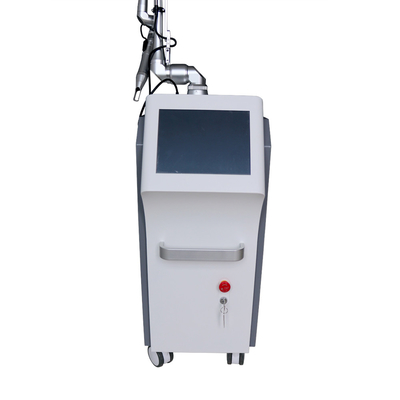 2000W Q Dönüştürülmüş ND Yag Dövme Lazer Makinesi 5ns Nabız Genişliğiyle